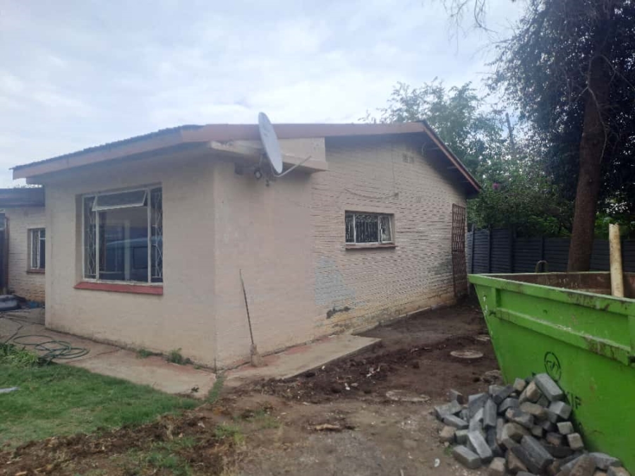 3 Bedroom Property for Sale in Oos Einde North West